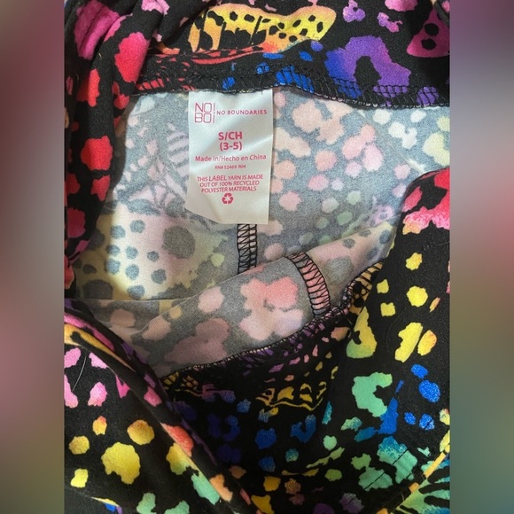 Ladies Small No Boundaries Rainbow Butterfly Bell-Bottom Leggings NWT - Picture 3 of 4